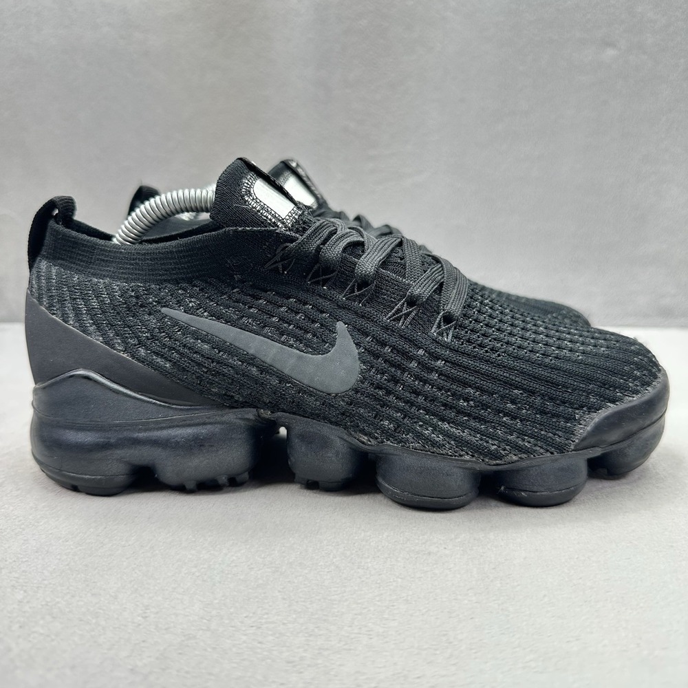 Womens Size 7 Nike Air VaporMax Flyknit 3 Shoes Triple Black Running Sneakers